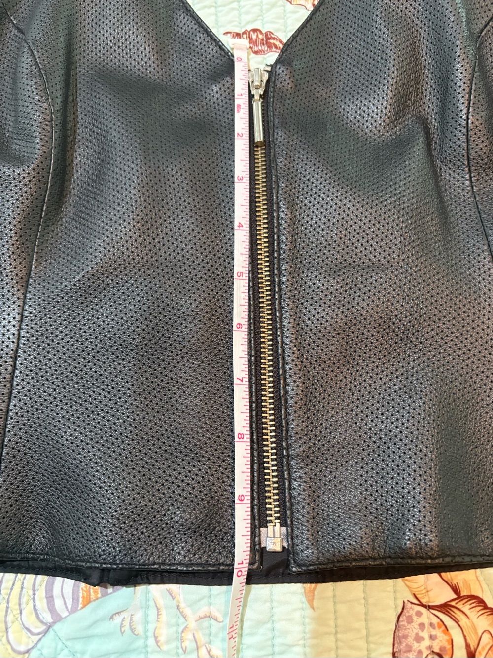 Vintage Wilson’s 100% Leather Black Halter Zip-Front XL Top - Picture 10 of 12